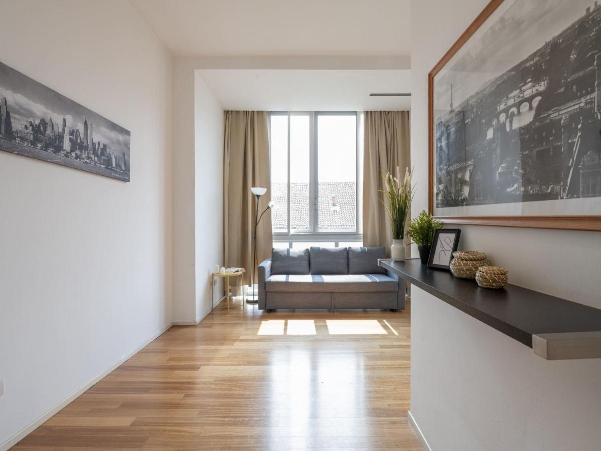 The Best Rent - Comfortable One Bedroom Apartment In Milan Downtown Kültér fotó