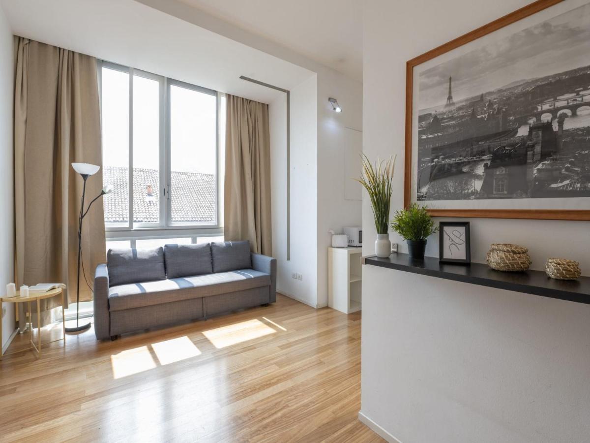 The Best Rent - Comfortable One Bedroom Apartment In Milan Downtown Kültér fotó
