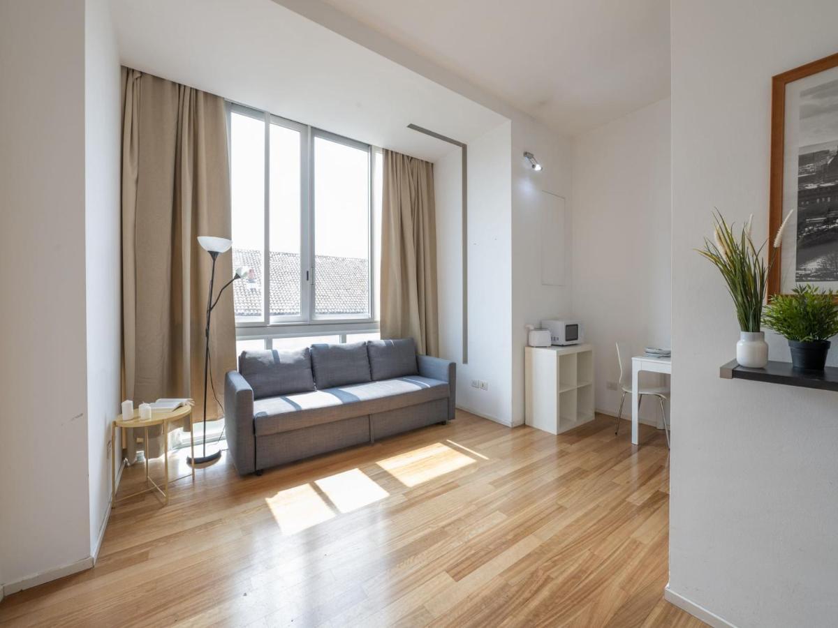 The Best Rent - Comfortable One Bedroom Apartment In Milan Downtown Kültér fotó